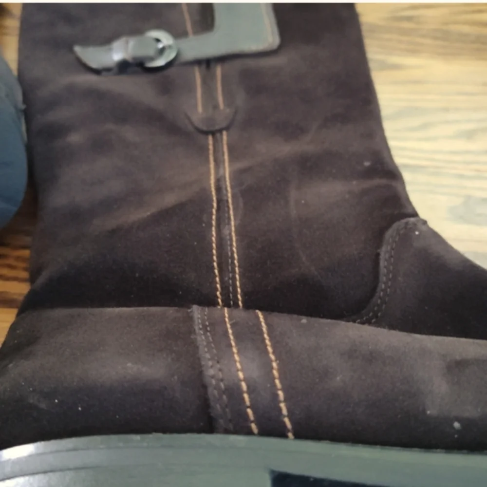 Suede Knee High Boots - Picture 5 of 5